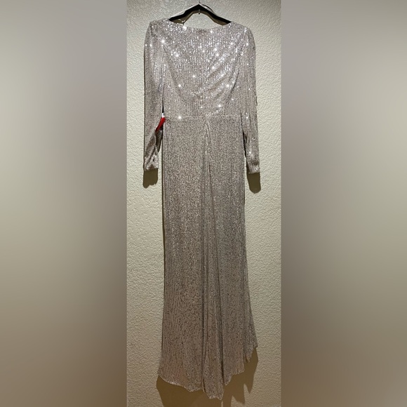 NWT Mac Duggal Sequin Wrap Evening Gown Silver Gold Toned Size 6 - Picture 8 of 12